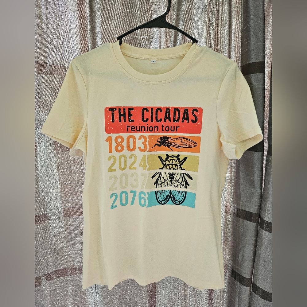 The Cicadas Reunion Tour T-shirt, Unisex, Yellow, Size Small, NWOT